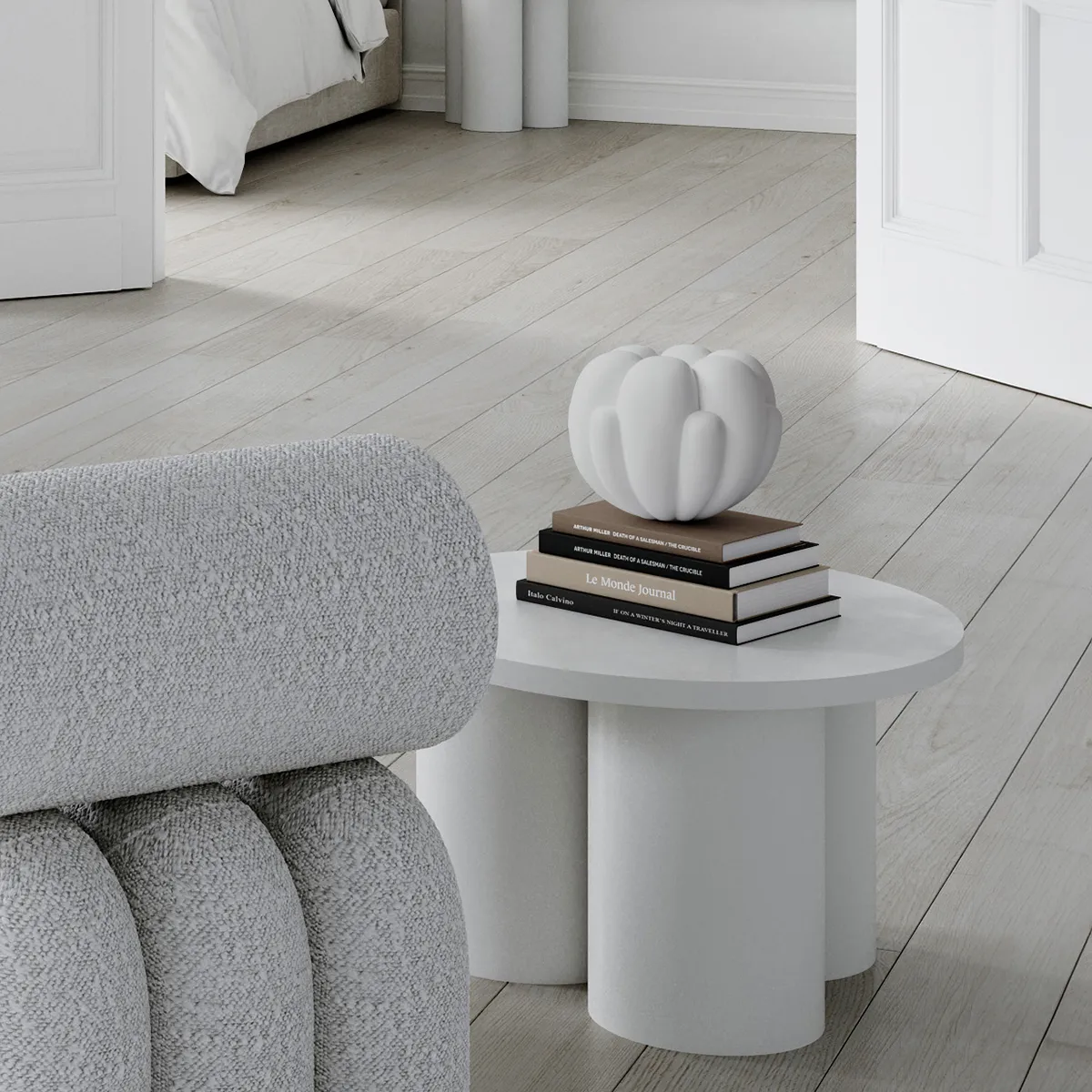 Håndlaget vase Bloom Petit Bone White H18 cm