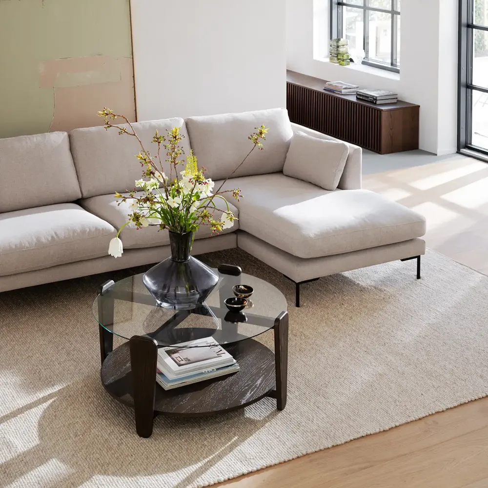 Corwin sofa 3,5-seter sofa chaiselong høyre stoff Rita lys beige