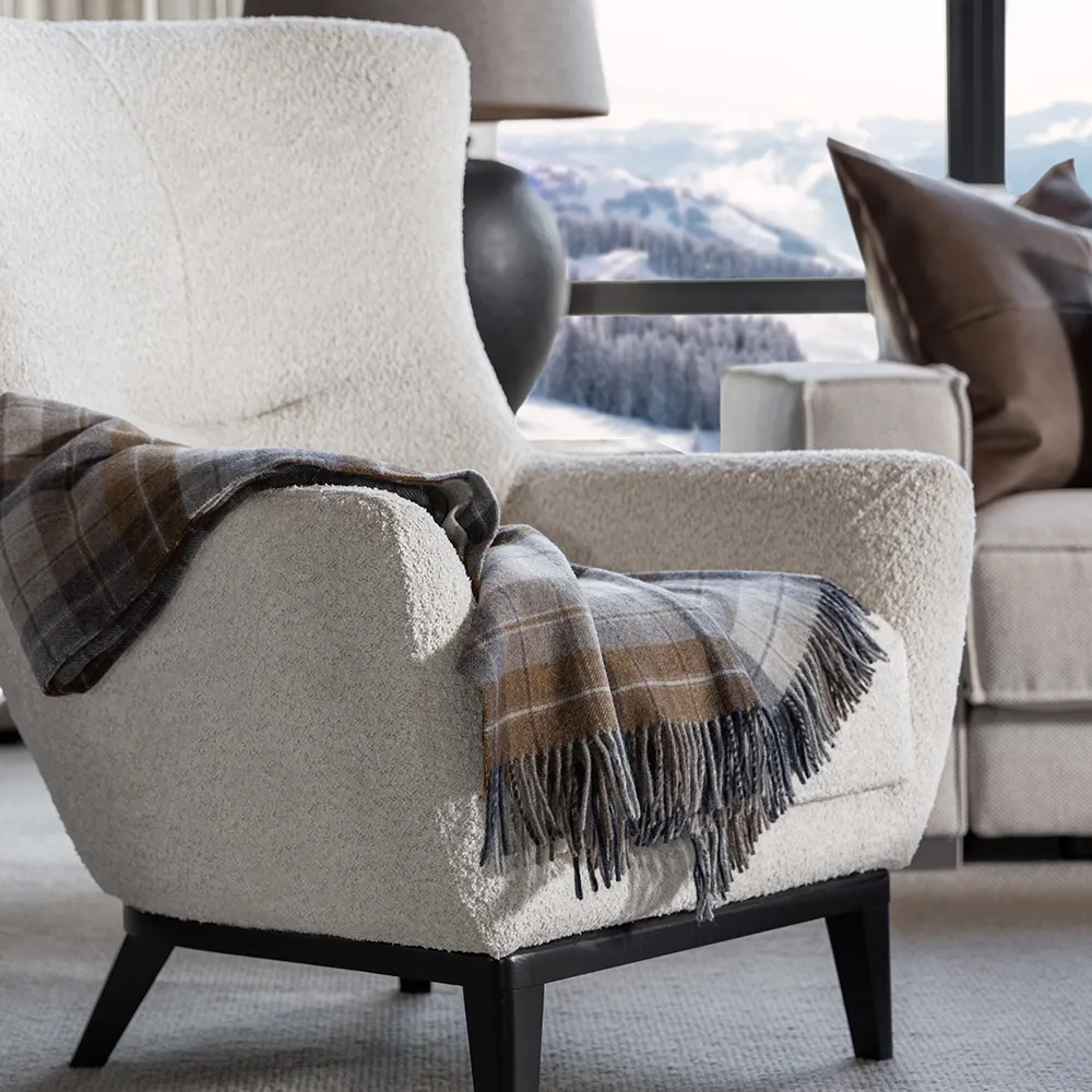 Russel lenestol Story cream